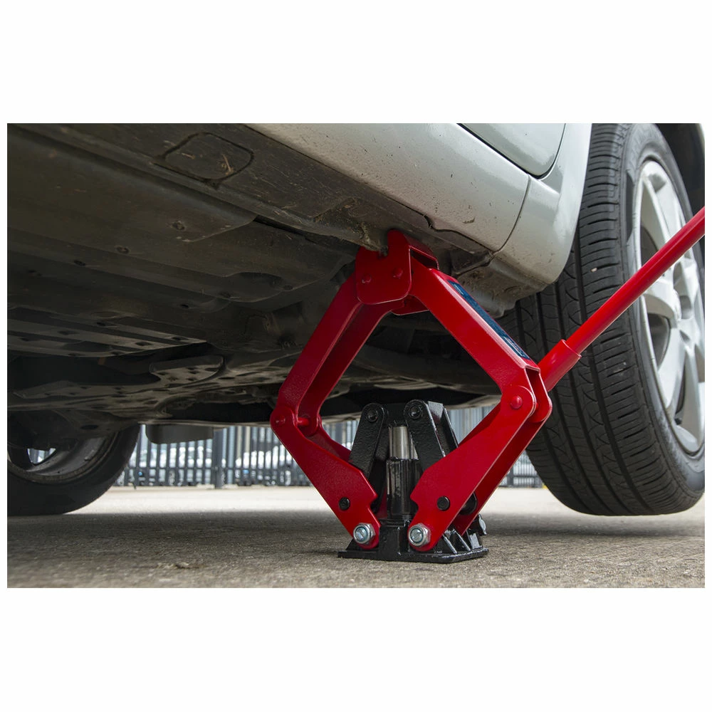 Sealey HSJ07 Hydraulic Scissor Jack 700kg 8 Sealey HSJ07 Hydraulic Scissor Jack 700kg - Image 8