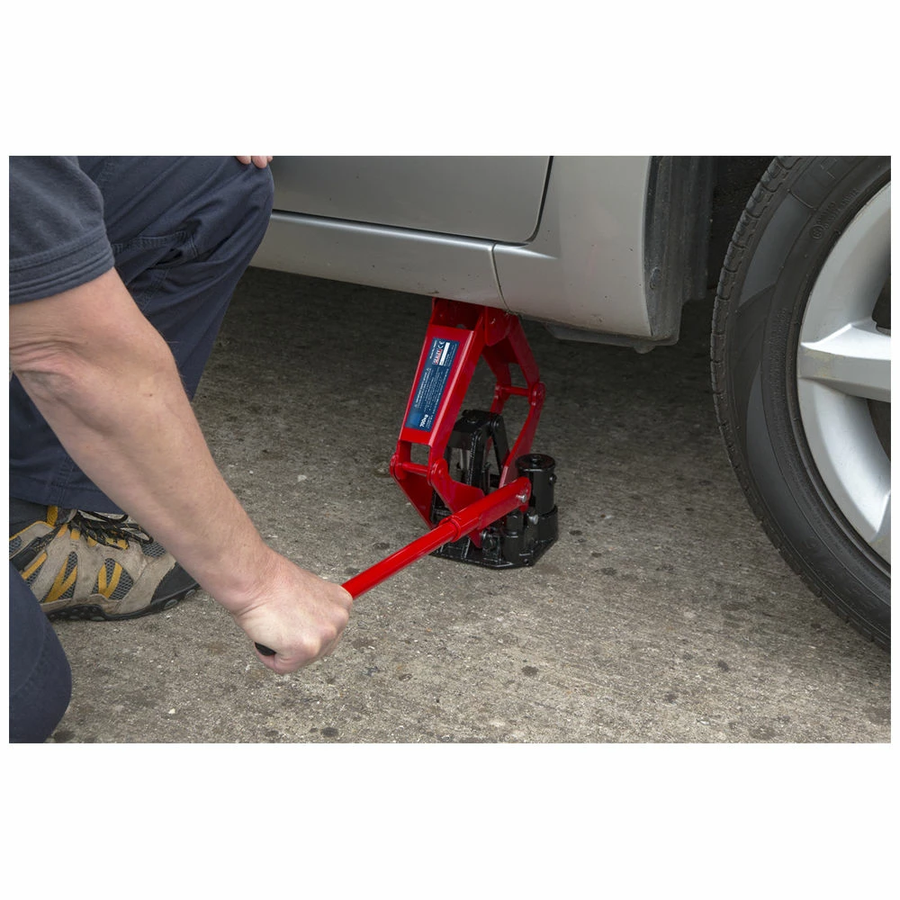 Sealey HSJ07 Hydraulic Scissor Jack 700kg 7 Sealey HSJ07 Hydraulic Scissor Jack 700kg - Image 7